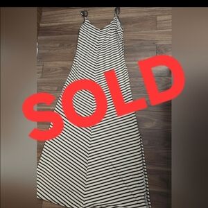 SOLD.   🔥Maxi Dress, Full Length, Sleeveless, Striped Summer Dress